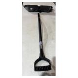 ERA Home-Series 24ï¿½ xl Snow Pusher w/ Eronimic