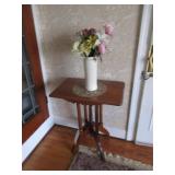 Victorian Stand w/ Vase