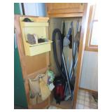 Vacuum, Dust Pans & Cleaning Supplies