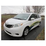 2011 Toyota Sienna LE, 104,048 miles