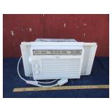 Midea Air Conditioner (works)