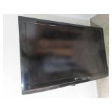 LG Color TV 52" LCD **needs power relay**