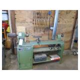 Grizzley Wood Lathe w/ Tooling & Chisels