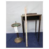 Desk & Smoke Stand