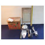Squeezo Strainer & Washboard