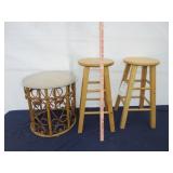 (2) Stools & (1) Stand