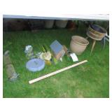 Lawn Decor, Flower Pots & Bird Feeder