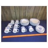 Brylane Home Kitchen Dinnerware