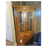 Corner China Cabinet/Hutch