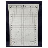 Fiskars Self-Healing ECO Cutting Mat 12 x 18