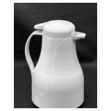 Rubbermaid Insulated Thermos
