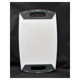 Oneida Non-Slip Cutting Board