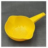 Tupperware Small Strainer