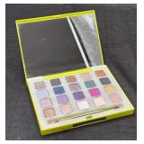 NEW Urban Decay 20 Shade Eyeshadow Palette