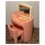 Pink Little Tikes Vanity Set w/Chair LIKE NEW!