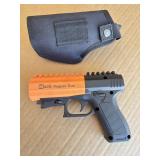 Mace Brand Pepper Gun w/ Flashlight & Cartridge