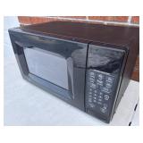 GE JES738BK02 700 Watt Countertop Microwave