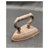 Antique Cast Iron Sad Iron No 7 Primitive Flat