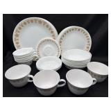 Vtg 30pc Corelle Butterfly Gold Dinnerware Set