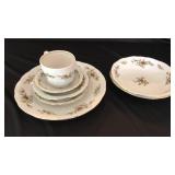 Set of 8 with 2 Serving Bowls