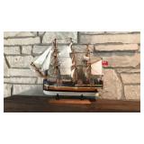 HMS Endeavour Model Battleship