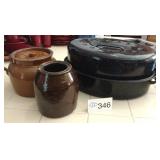 Black Graniteware Roasting Pan & Ceramic Canisters