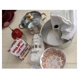 Angel Food Cake Pan & Handheld Nut / Onion Chopper