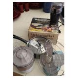 Belgian Waffle Maker and Robeson Electric Juicer.