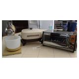 Counter Top Oven, Electric Skillet, Sunbeam Mixer