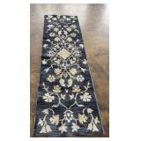 Everst Runner Rug 30" x 8Ft