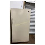 Whirlpool Freezer 19.7 Cu Ft Model EV200F