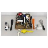 Kitchen Utensils, Sifters Lemon Juicer, Whisks,
