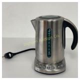 Breville 7 Cup Electric Kettle BKE820XL/D