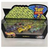 Hot Wheels Disney Toy Story 2, 3 Car Set