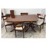 VTG Duncan Phyfe Style Mahogany Dining Table & 4