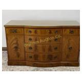 VTG Mahogany Bow Front Side Board, 4 Drawers