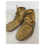 Moccasins Women's Size 8