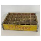 VTG Dr. Pepper Wooden Crate 24 Bottle Capacity