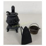 Cast Iron Miniature Pot Belly Salesman Stove