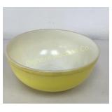 VTG Pyrex Yellow Mixing Bowl