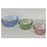 Pyrex Colored Glass Mixing Bowls 3 PC Lot