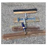 Bull Floats 24"-36", 24" Broom 4 PC Lot