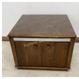 VTG End Table w/ Enclosed Storage