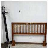 Full/Queen Size Wood Headboard w/ Metal Frame