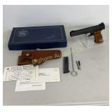 Smith & Wesson 22 LR Model 41 Pistol