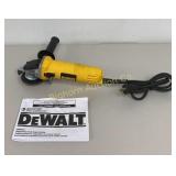 DeWalt DWE4011 4 ï¿½" Angle Grinder, Corded