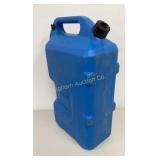 Rubbermaid 6 Gallon Water Container w/ Flexible