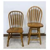 Oak 24" Swivel Counter Stool, Oak Dining Chair