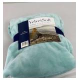 Berkshire Velvet Soft Throw Blanket 50" x 70"