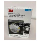 3M N95 Respirator Face Masks 20 Count #8210